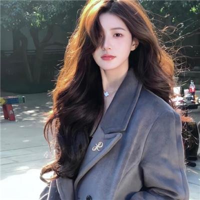 拜金的女人