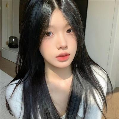 腼腆英雄